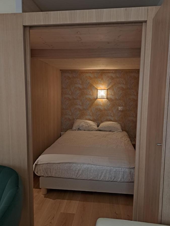 Апартаменти Renovated Fully Equipped Studio For 2 To 4 Pers Ла-Сьйота Екстер'єр фото